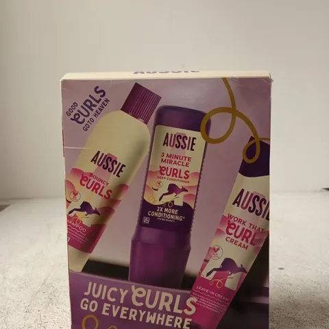 AUSSIE HAIR CARE TRIO β BOUNCY CURLS SHAMPOO, 3 MINUTE MIRACLE DEEP CONDITIONER & LEAVE-IN CREAM