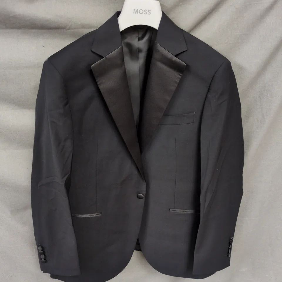 MOSS TAILORED FIT PERFORMANCE SUIT – BLACK, 42R&36L (JACKET & TROUSERS)