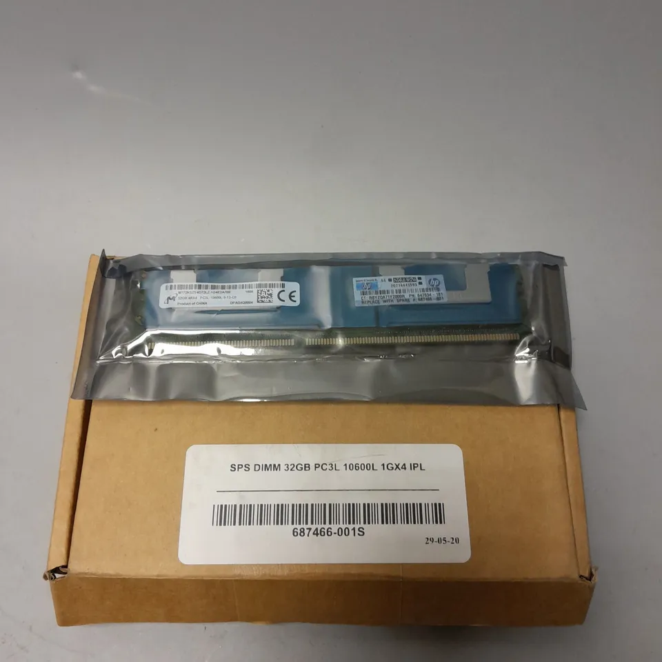 BOXED SPS DIM 32GB PC3L 10600L 1GX4 IPL