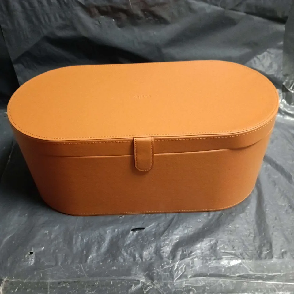 BOX OF 8 DYSON ACCESSORY BOXES