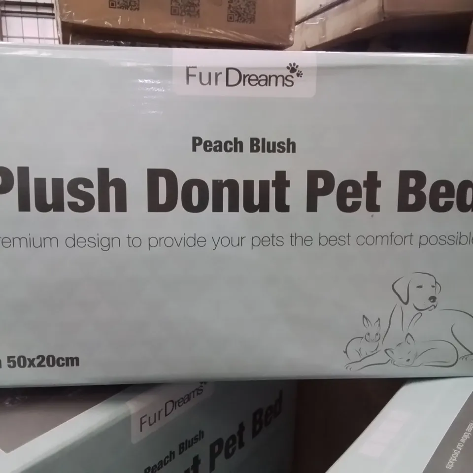 BOX CONTAINING 12 FURDREAMS PEACH BLUSH PLUSH DONUT PET BED