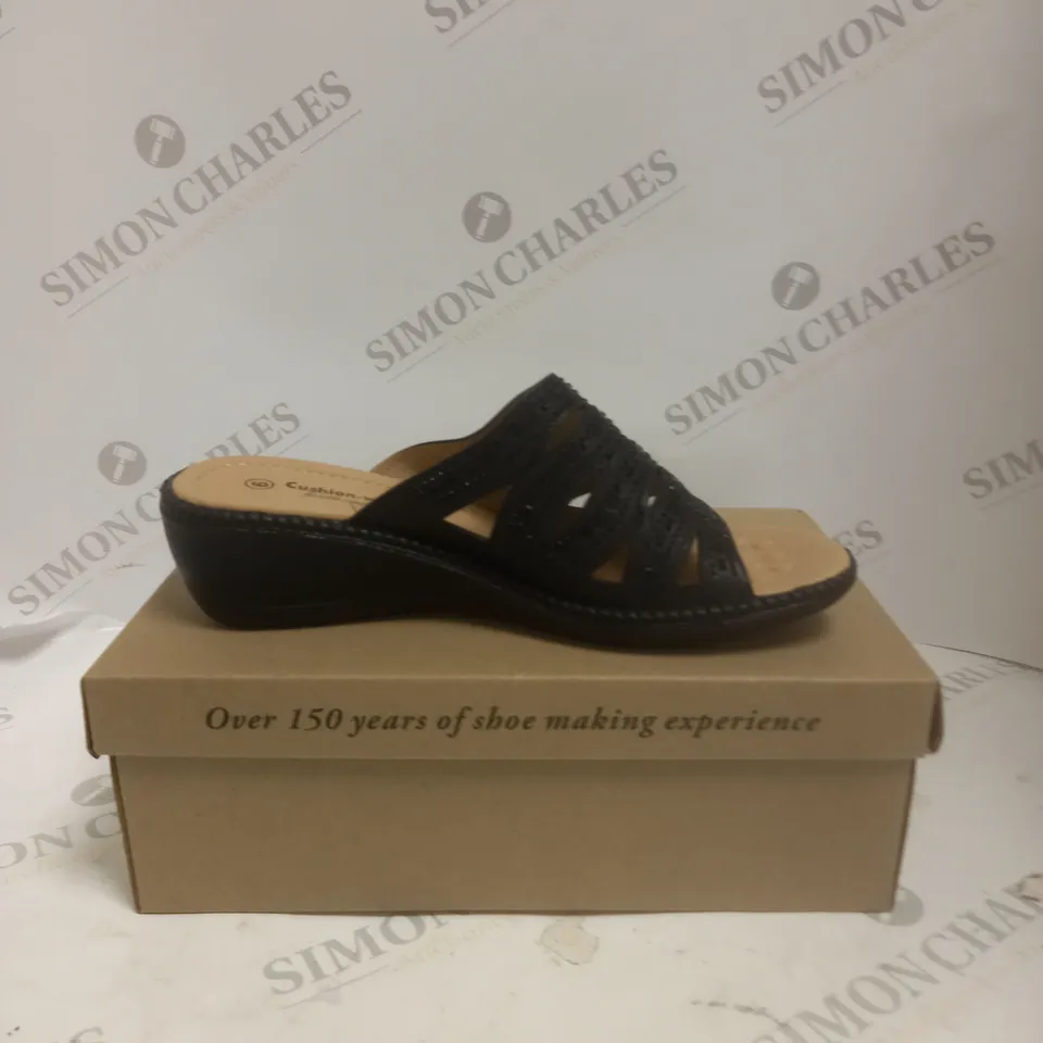 BOXED PAIR OF CUSHION WALK DIAMANTE MULES IN BLACK - SIZE 6