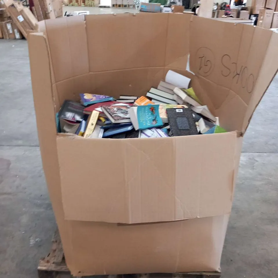 PALLET OF APPROXIMATELY 605 ASSORTED BRAND NEW BOOKS TO INCLUDE;