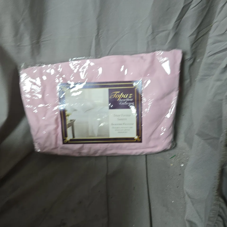 BOX OF APPROXIMATELY 20 X TOPAZ DEEP FITTED SHEETS – PINK MICROFIBRE (TOPAZ HOME COLLECTION) 