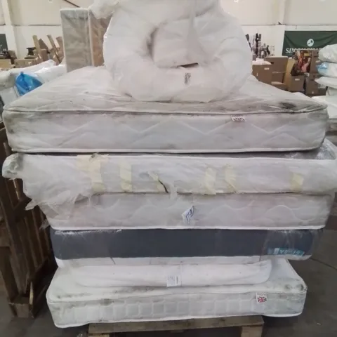 PALLET CONTAINING VARIOUS SIZED MATTRESSES