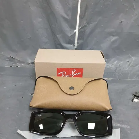 RAY-BAN JACKIE OHH SUNGLASSES - BLACK