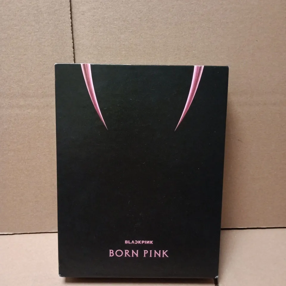 BLACKPINK BORN PINK (BOX SET VERSION) 