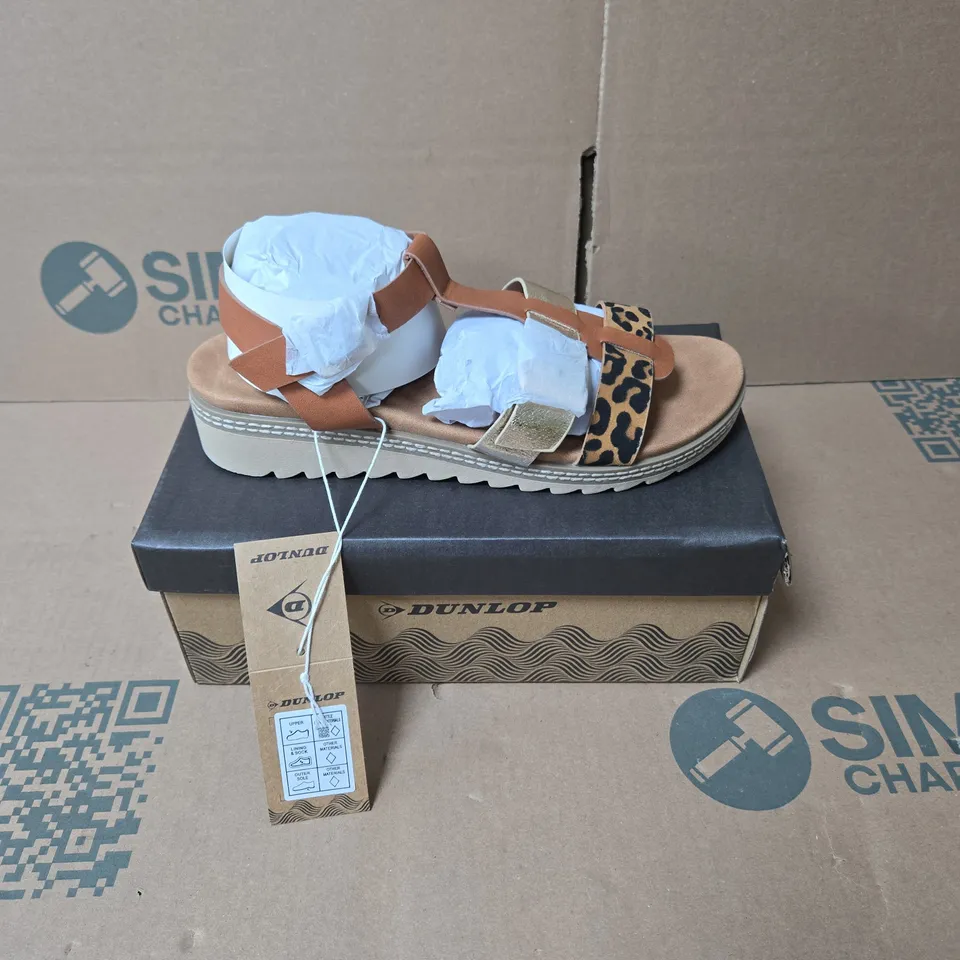 DUNLOP CALLIE SANDALS TAN UK 5 BOXED TAGGED