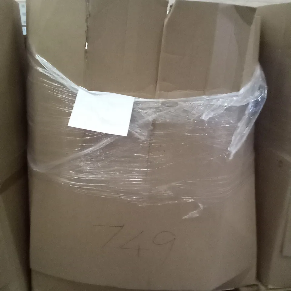 PALLET OF ASSORTED ITEMS INCLUDING ELVIROS MEMORY FOAM CERVICAL PILLOW, INFINITY PILLOW, PORTABLE NECK PILLOW, DONUT SEAT CUSHION, FITTED QUILT MATTRESS PAD