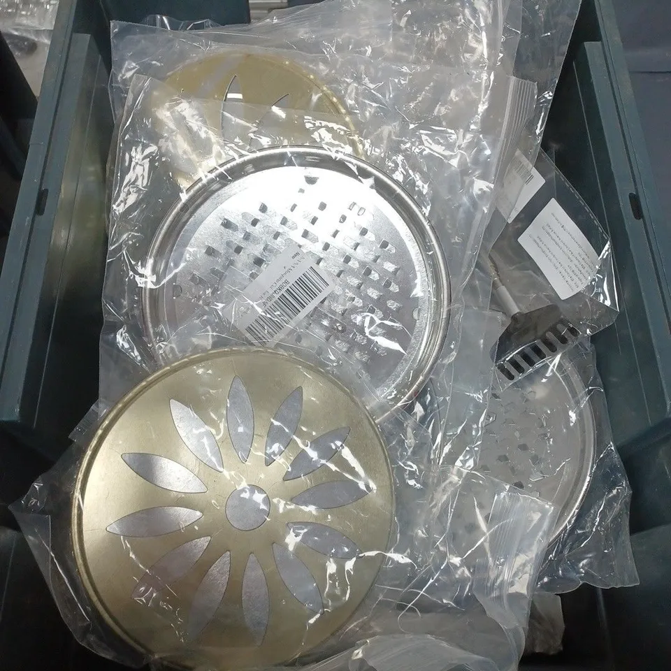 BOX OF APPROXIMATELY 20 ASSORTED MOSQUITO CATCHERS
