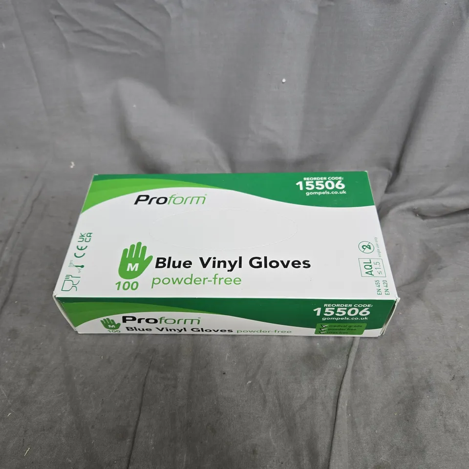 4 X PROFORM BLUE VINYL GLOVES POWDER-FREE – BOX OF 100