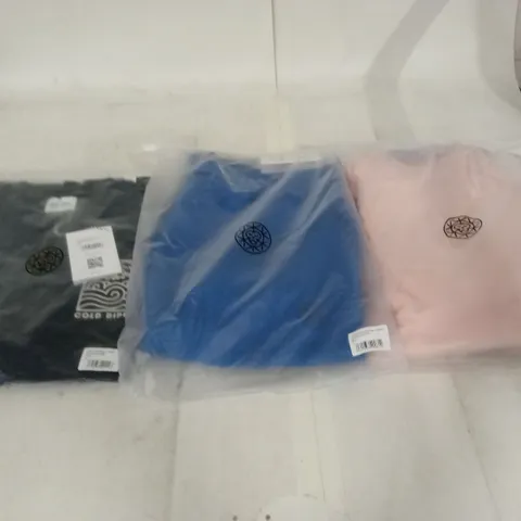 BOX OF APPROXIMATELY 8 ASSORTED BRASS MONKEY CLOTHING PRODUCTS TO INCLUDE; JOGGERS, HOODIE, SHIRT ETC