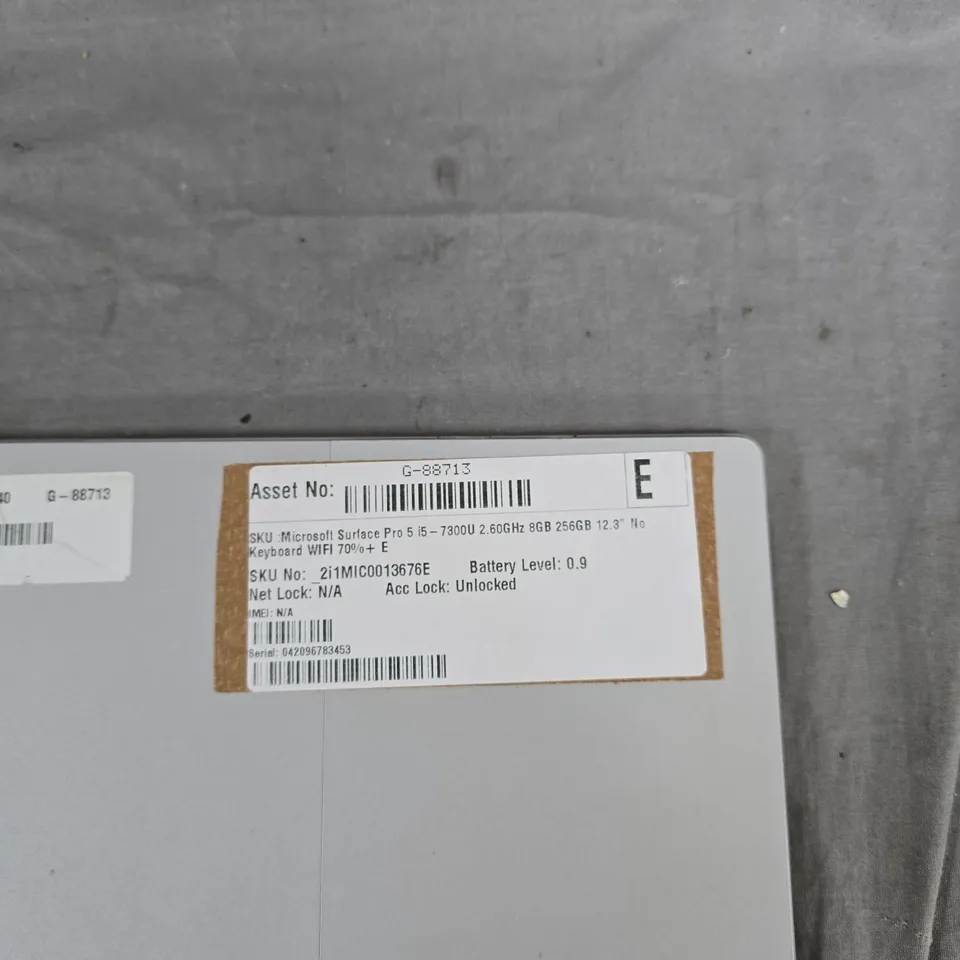 MICROSOFT SURFACE PRO 5 TABLET – I5-7300U, 8GB RAM, 256GB SSD, 12.3" DISPLAY