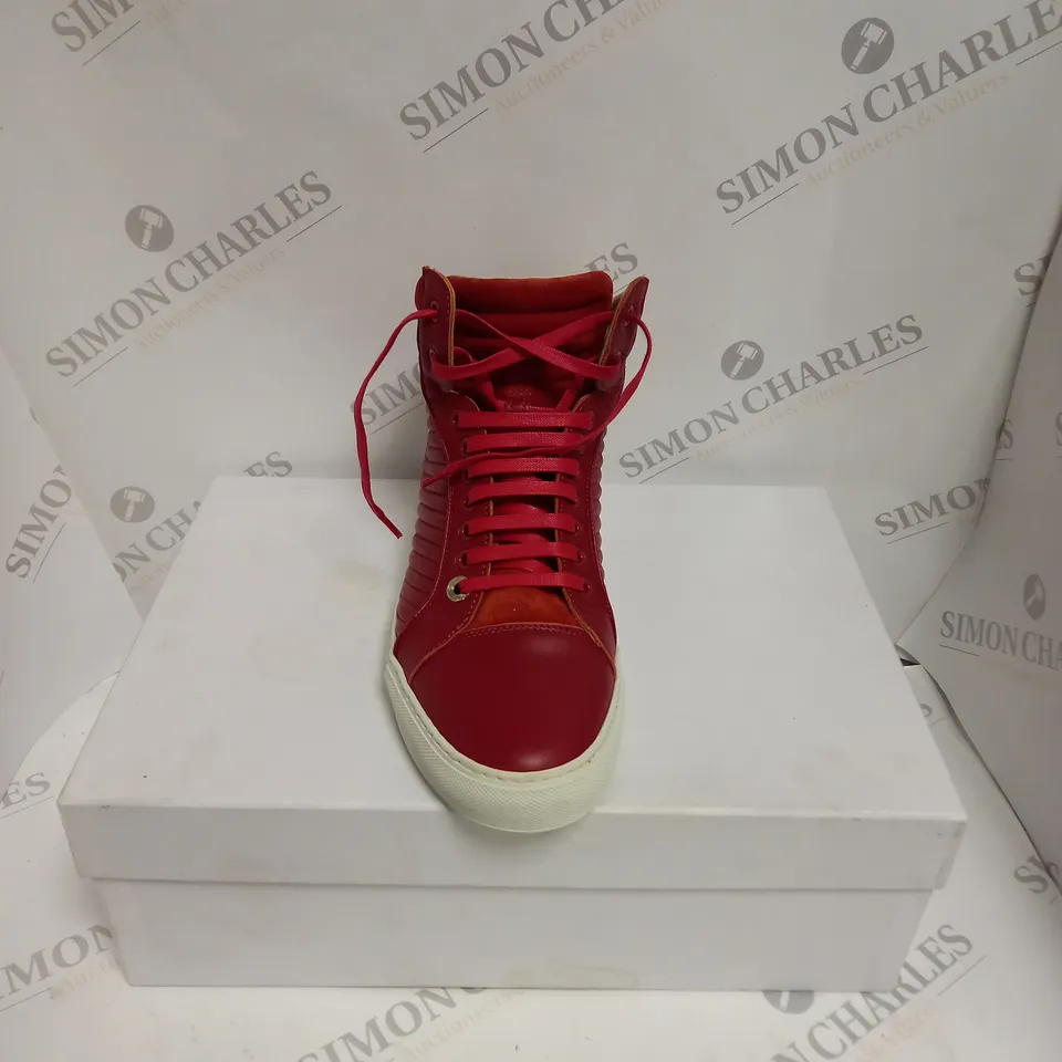 BOXED PAIR OF LIBERTINE ANKLE SHOES IN RED - 7