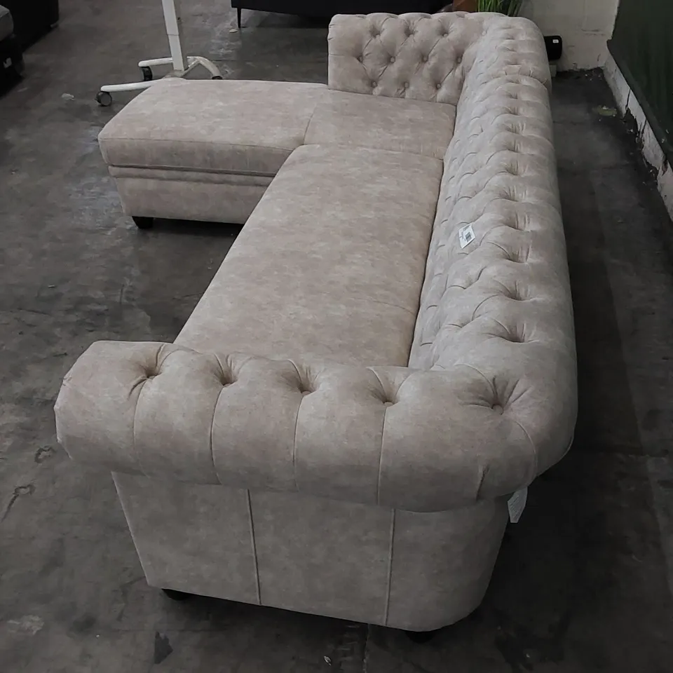 DESIGNER BUTTON BACK CHAISE SOFA 