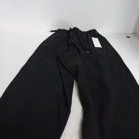 SIGNATURE UNCUFFED JOGGERS - BLACK, SIZE M