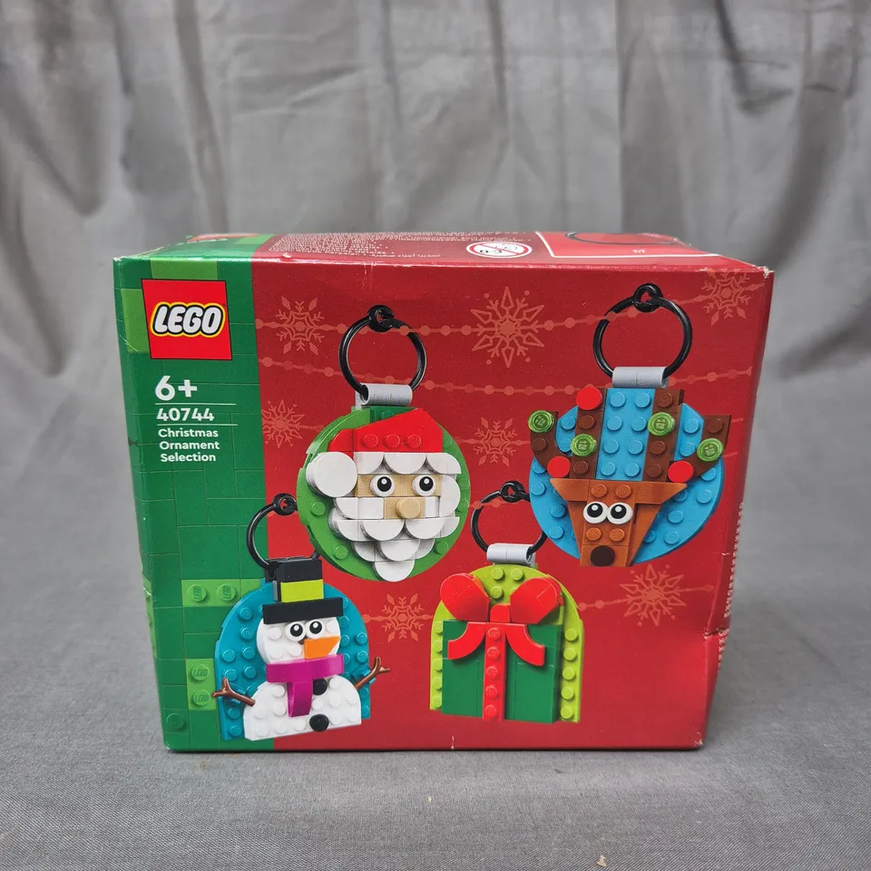 LEGO - CHRISTMAS ORNAMENT SELECTION - 40744