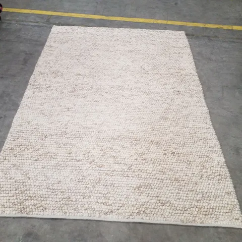 QUALITY DESIGNER AREA RUG - APPROXIMATELY 230X153CM