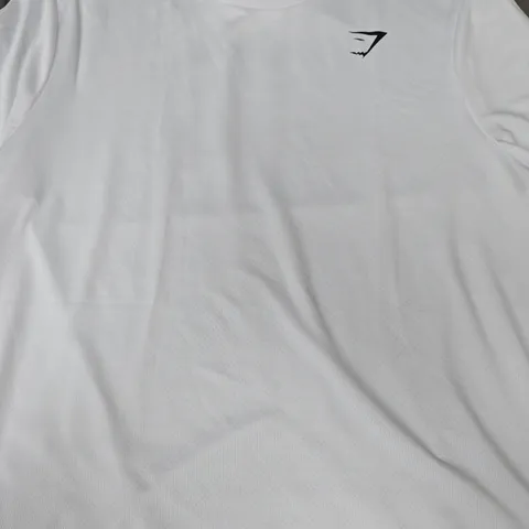 GYM SHARK ARRIVAL REGULAR FIT T-SHIRT IN WHITE SIZE LARGE