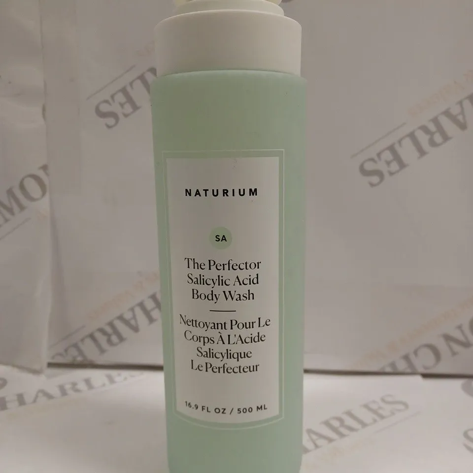 NATURIUM THE PERFECTOR SALICYLIC ACID BODY WASH - 500ML 