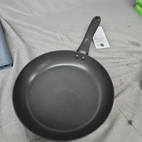 M&S NON STICK 24CM FRYING PAN