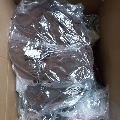 LARGE BOX OF APPROXIMATELY 20 ASSORTED CLOTHING ITEMS IN VARIOUS SIZES, STYLES AND COLOURS