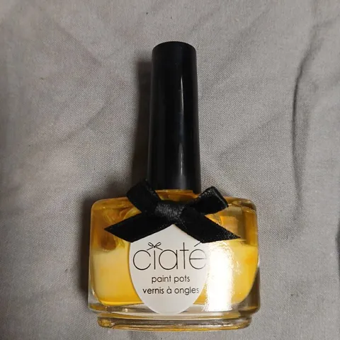 BOX OF APPROXIMATELY 150 CIATÉ PAINT POTS NAIL POLISH – YELLOW (13.5ML)-EXPIRY DATE 8/12/2018