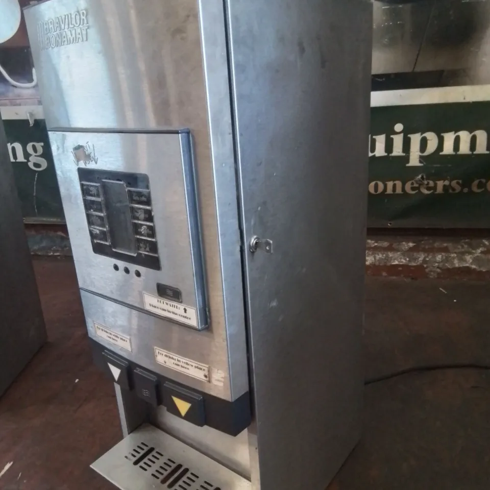 COMMERCIAL BRAVILOR BONAMAT BOLERO TURBO 202 INSTANT COFFEE MACHINE