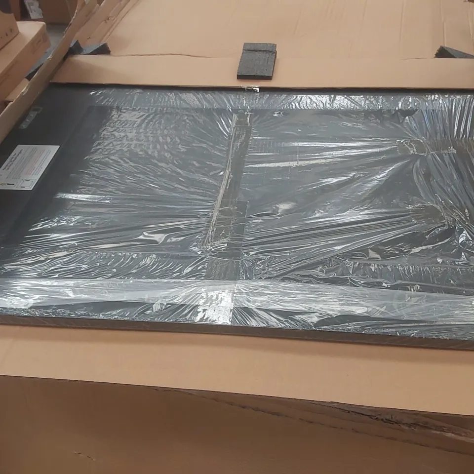 BOXED YEARN WALL MIRROR