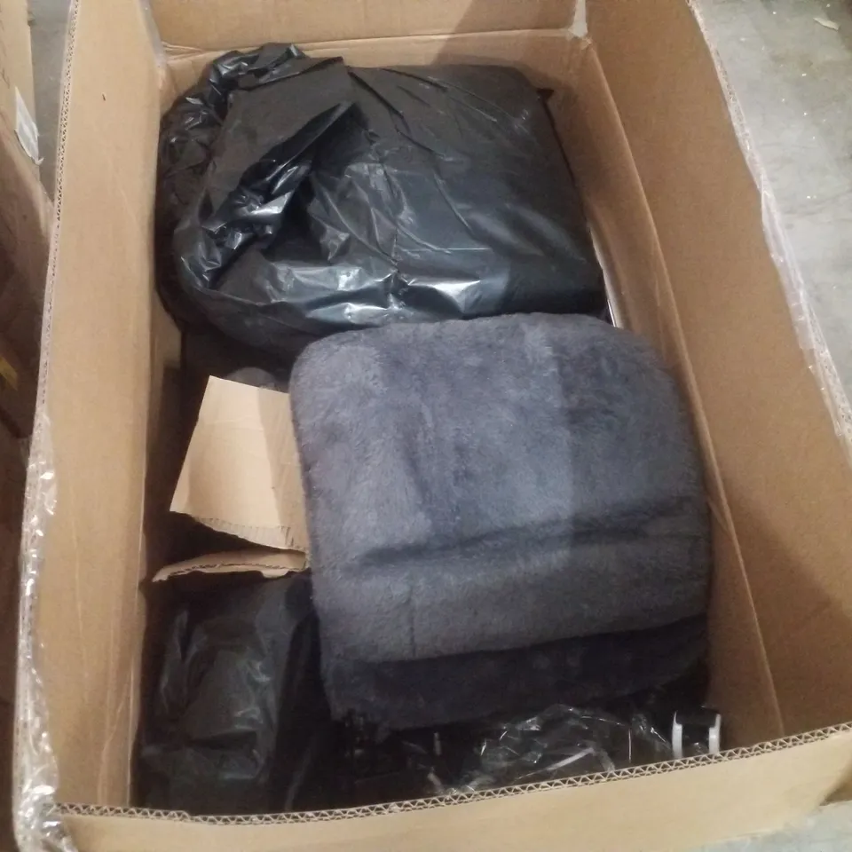 BOXED OFFICE CHAIR 