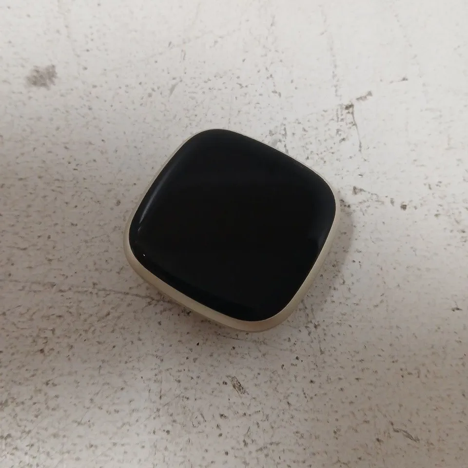FITBIT VERSA 3 GOLD