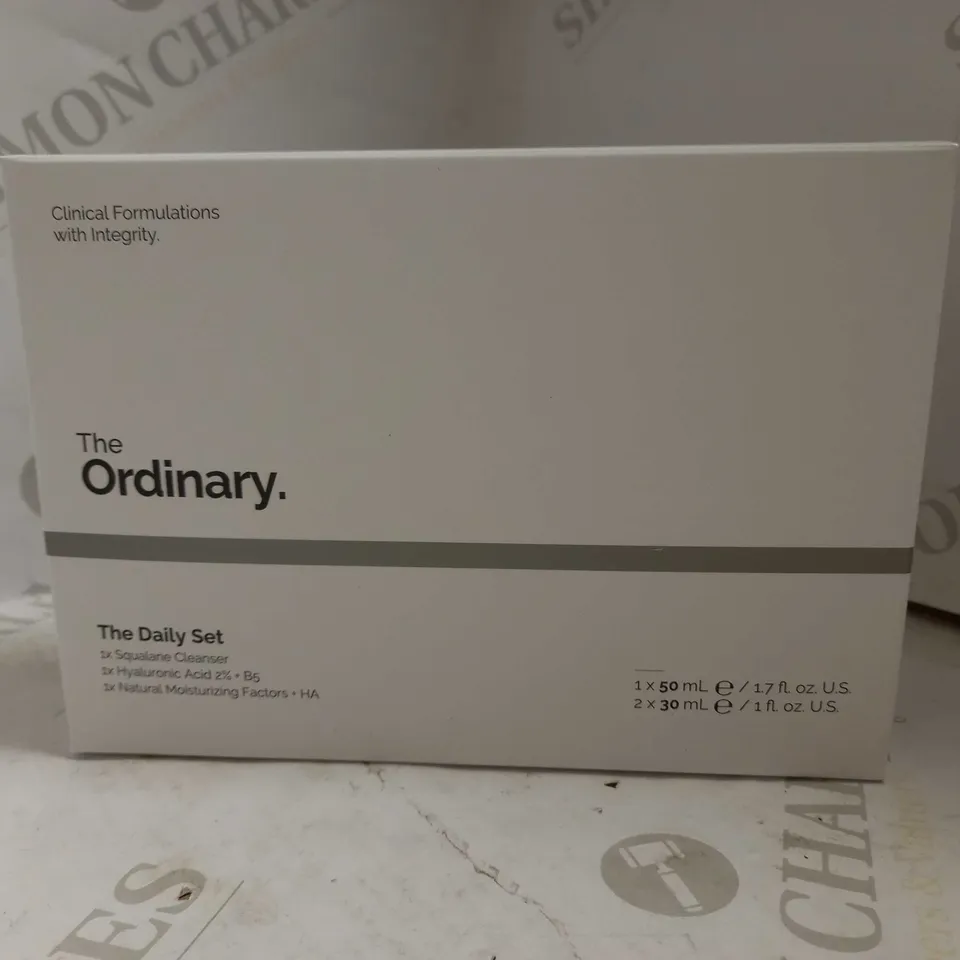 THE ORDINARY THE DAILY SET SKINCARE SET