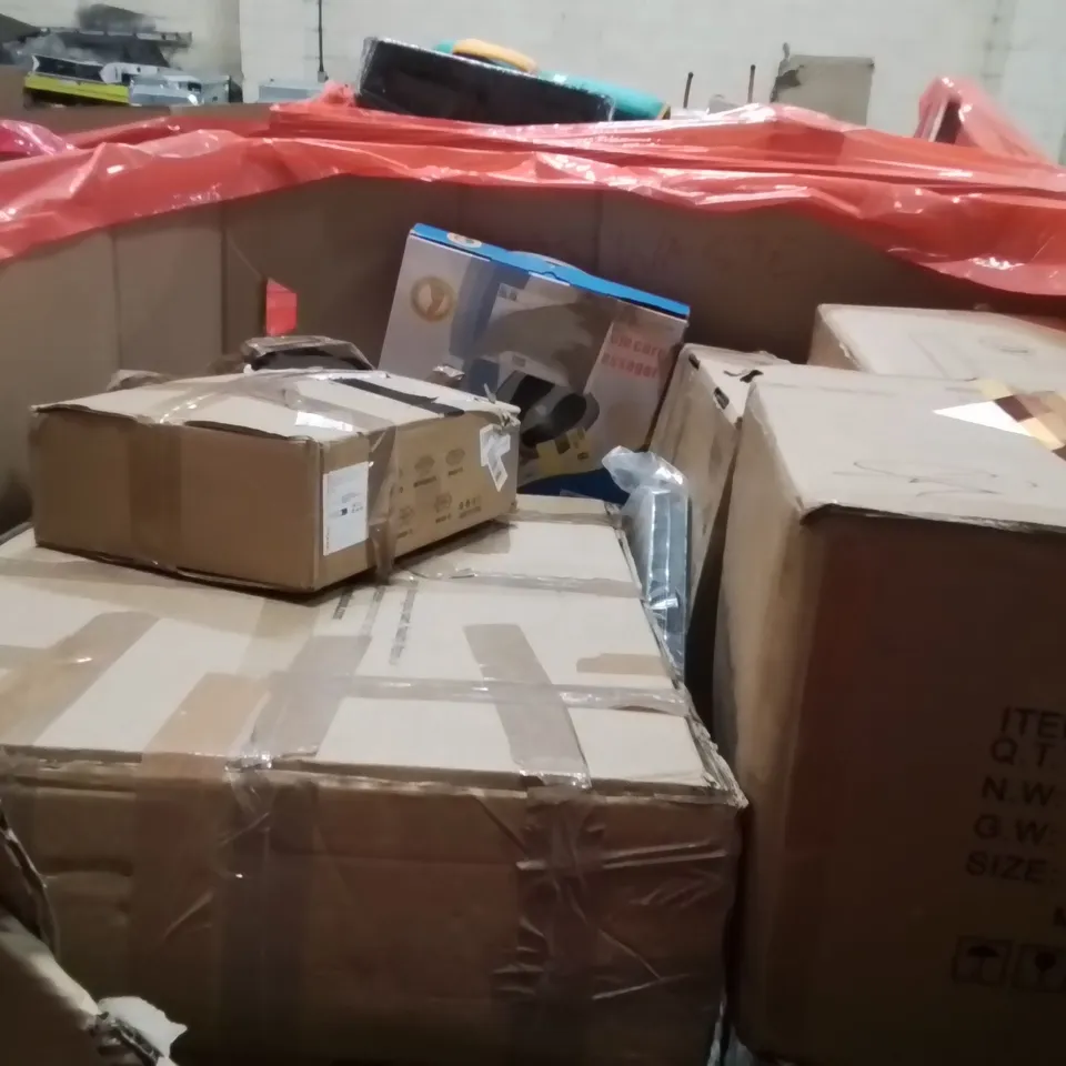 PALLET OF ASSORTED HOUSEHOLD GOODS AND PRODUCTS TO INCLUDE;VANITY MIRROR,BABY WALKER,PRIVACY SCREEN