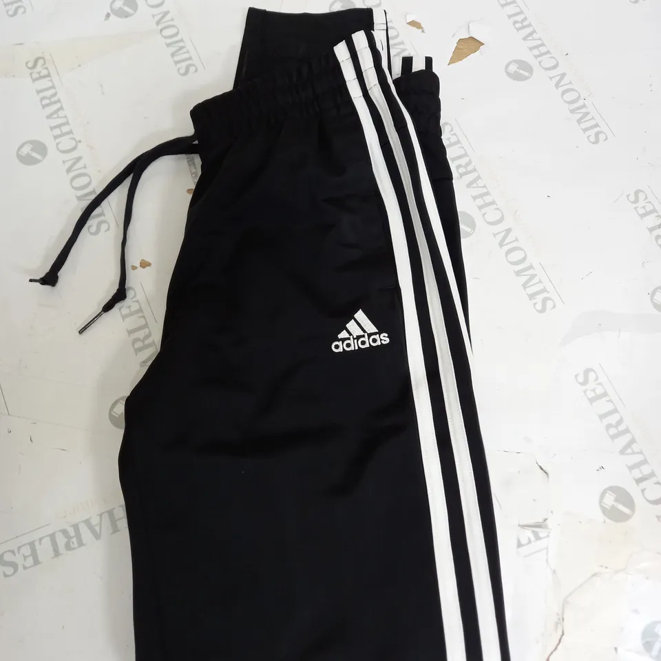 ADIDAS LOGO TRACKSUIT BOTTOMS SIZE XS