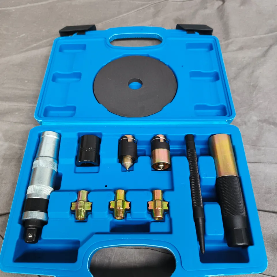 MASTER LOCKING WHEEL NUT REMOVAL SET IN BLUE CASE