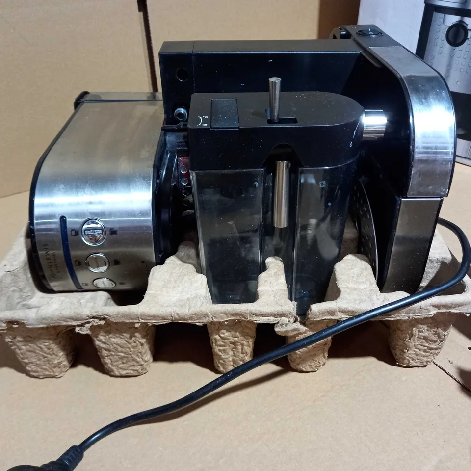 BOXED PUMP ESPRESSO COFFEE MACHINE/INTEGRATED MILK SYSTEM 