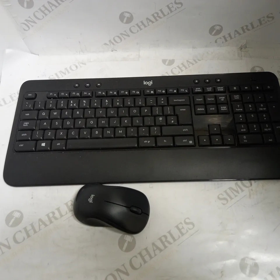 LOGITECH MK540 WIRELESS KEYBOARD