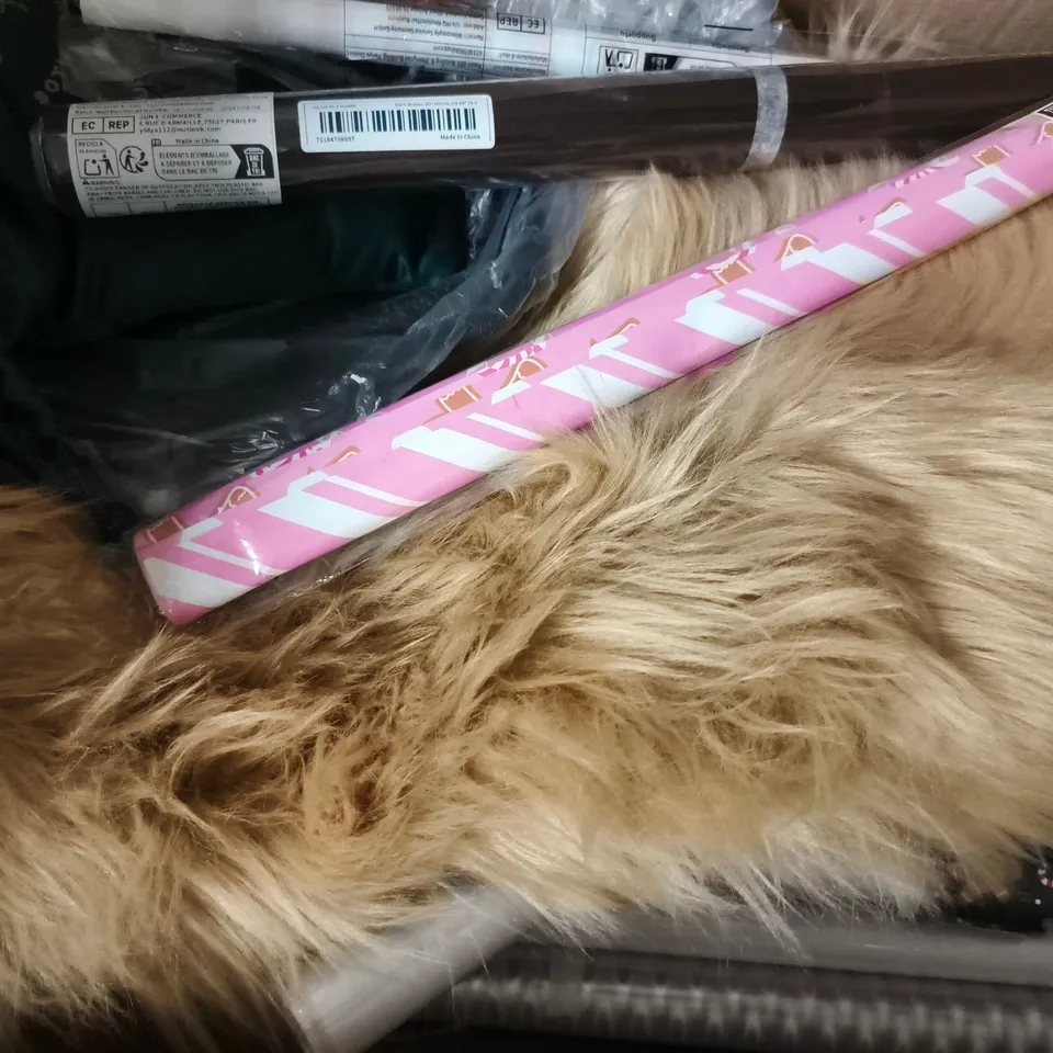 BOX OF APPROXIMATELY 20 ASSORTED HOUSEHOLD ITEMS TO INCLUDE ESHANG SUBLIMATION PAPER, DYCEM NON-SLIP PLACE MAT, ETC - COLLECTION ONLY