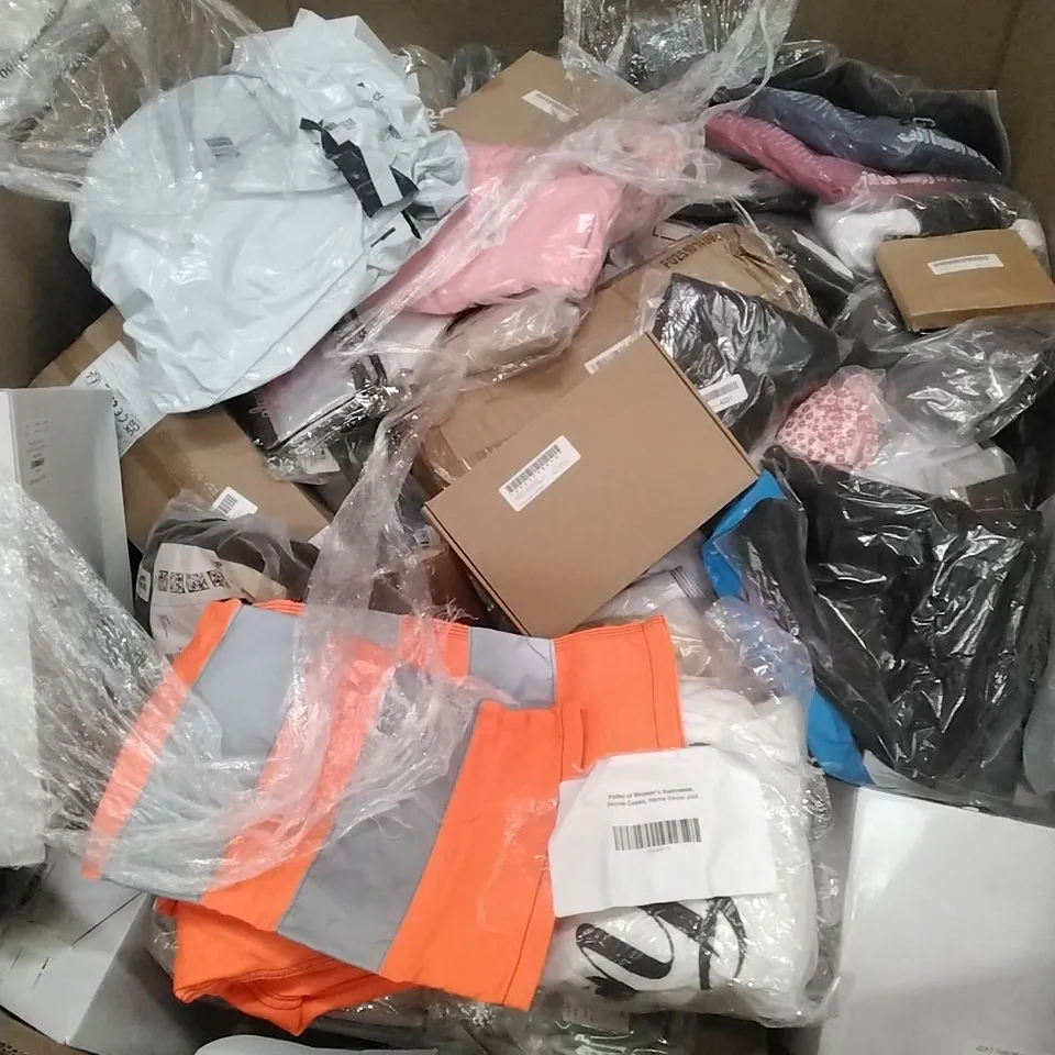 PALLET TO CONTAIN A LARGE QUANTITY OF; WOMEN'S SWIMWEAR, PHONE CASES, HOME DECOR AND HOME GOODS ETC