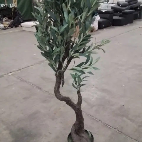 ATMOSPHERA ARTIFICIAL TREE