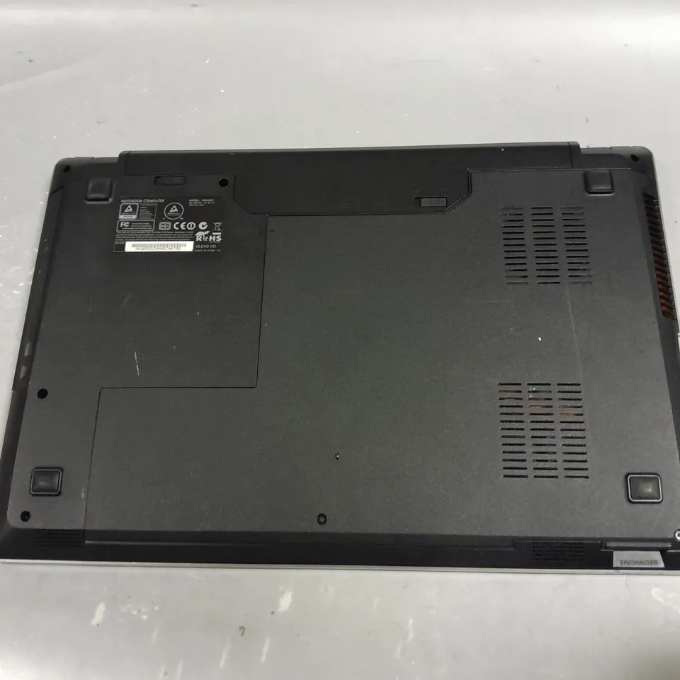 ERGODEVICES NOTEBOOK COMPUTER W655SZ