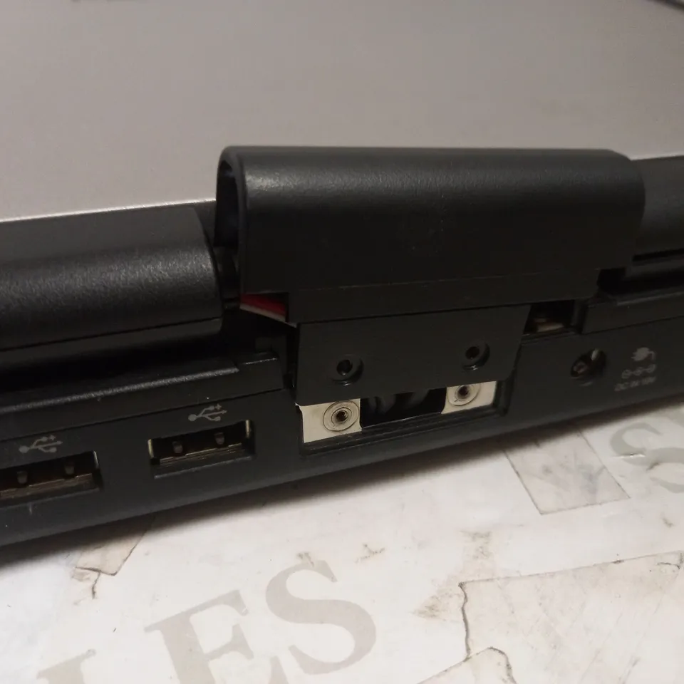 RM MOBILE ONE T12ER 15" LAPTOP