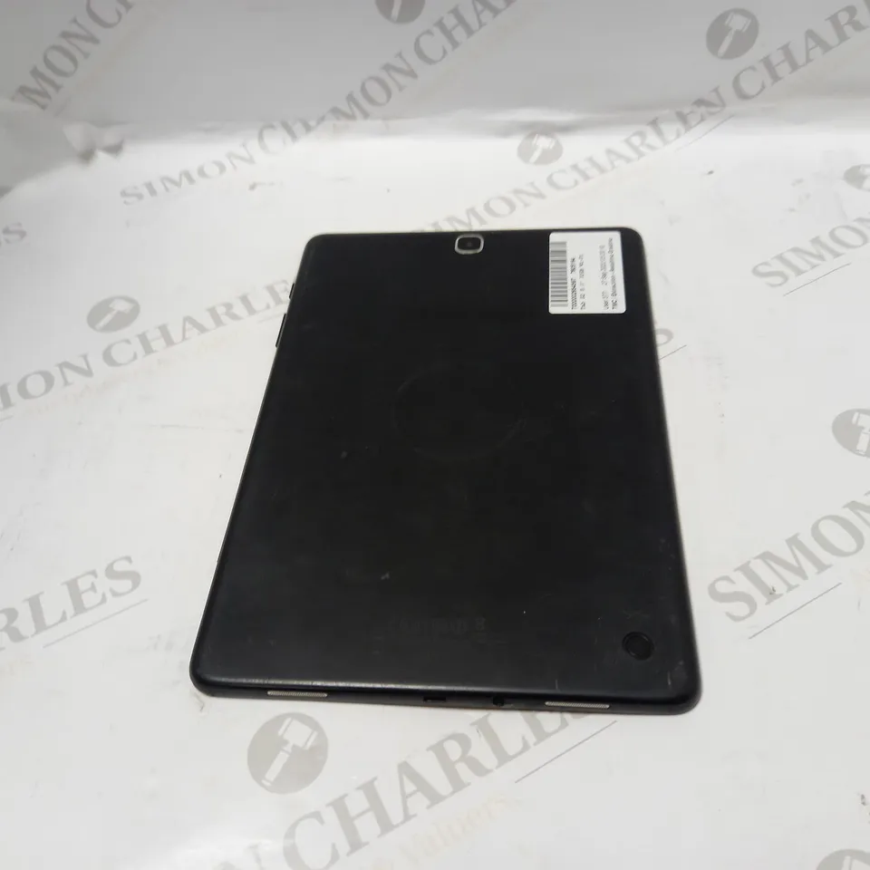 SAMSUNG GALAXY TAB A - SILVER 
