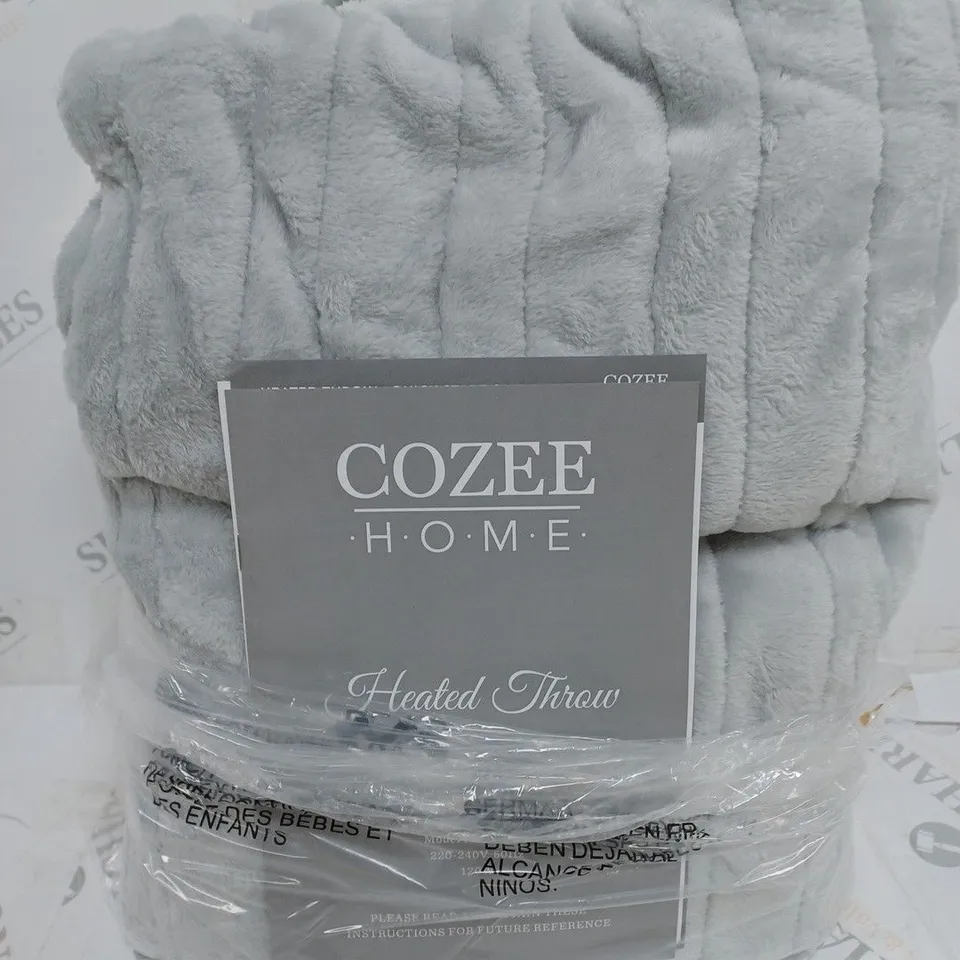 COZEE HOME HEATED BLANKET IN LIGHT GREY