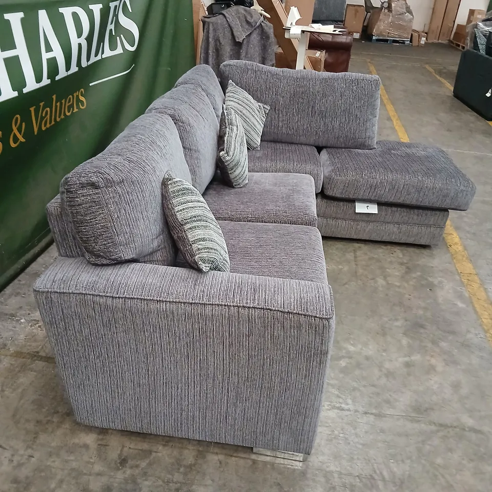 GREY L-SHAPED FABRIC SOFA WITH CHAISE – MODERN SECTIONAL