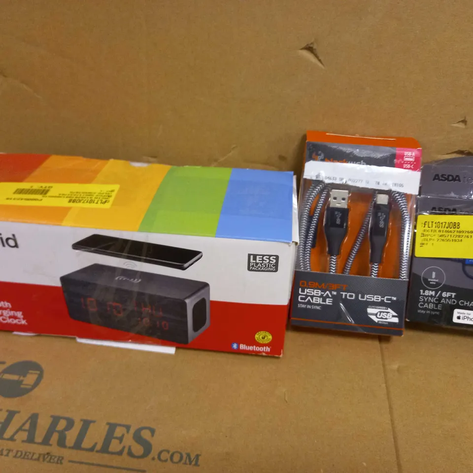 BOX OF APPROXIMATELY 20 ASSORTED ELECTRICAL ITEMS TO INCLUDE POLAROID BLUETOOTH QI CHARGING ALARM CLOCK, BLACKWEB USB-A TO USB-C CABLE, ASDA TECH SYNC & CHARGE CABLE, ETC