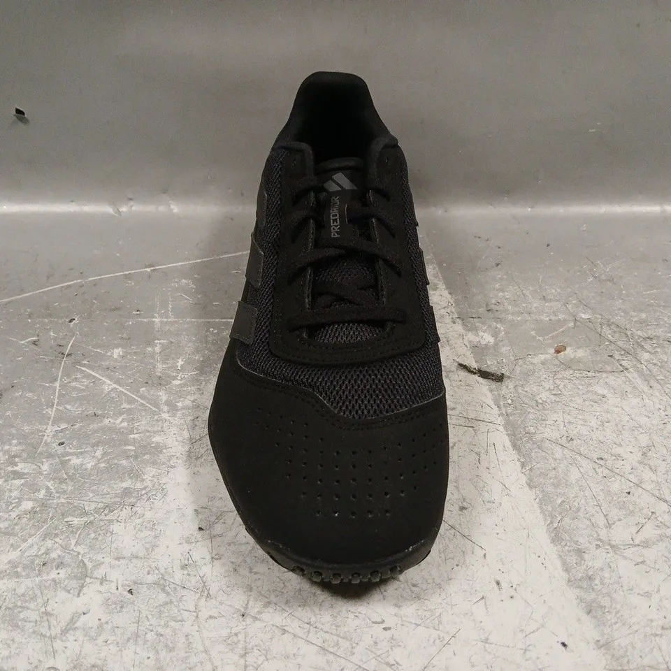 BOXED PAIR OF ADIDAS PREDATOR CLUB IN SALA SHOES IN BLACK SIZE UK 9