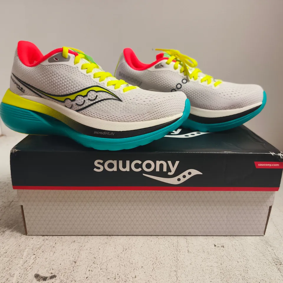 BOXED PAIR OF SAUCONY ENDORPHIN TRAINERS IN WHITE/MUTANT SIZE UK 5.5