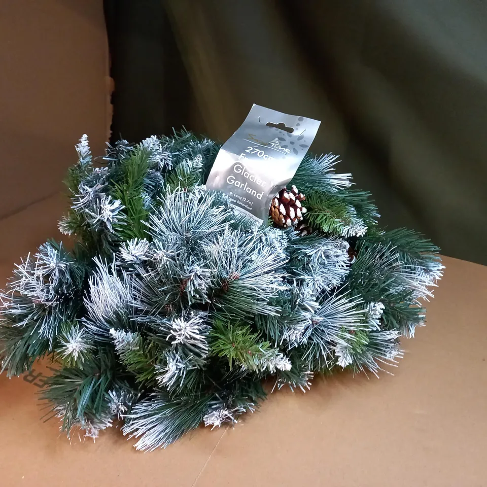 FROSTED GLACIER GARLAND - 270CM