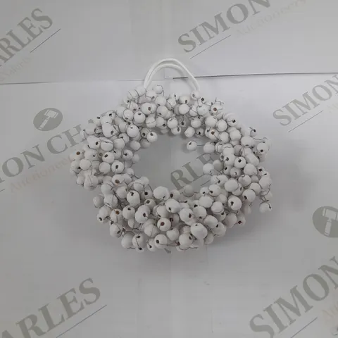 WHITE SET OF 6 WHITE CHERRY CHRISTMAS TREE DECORATION